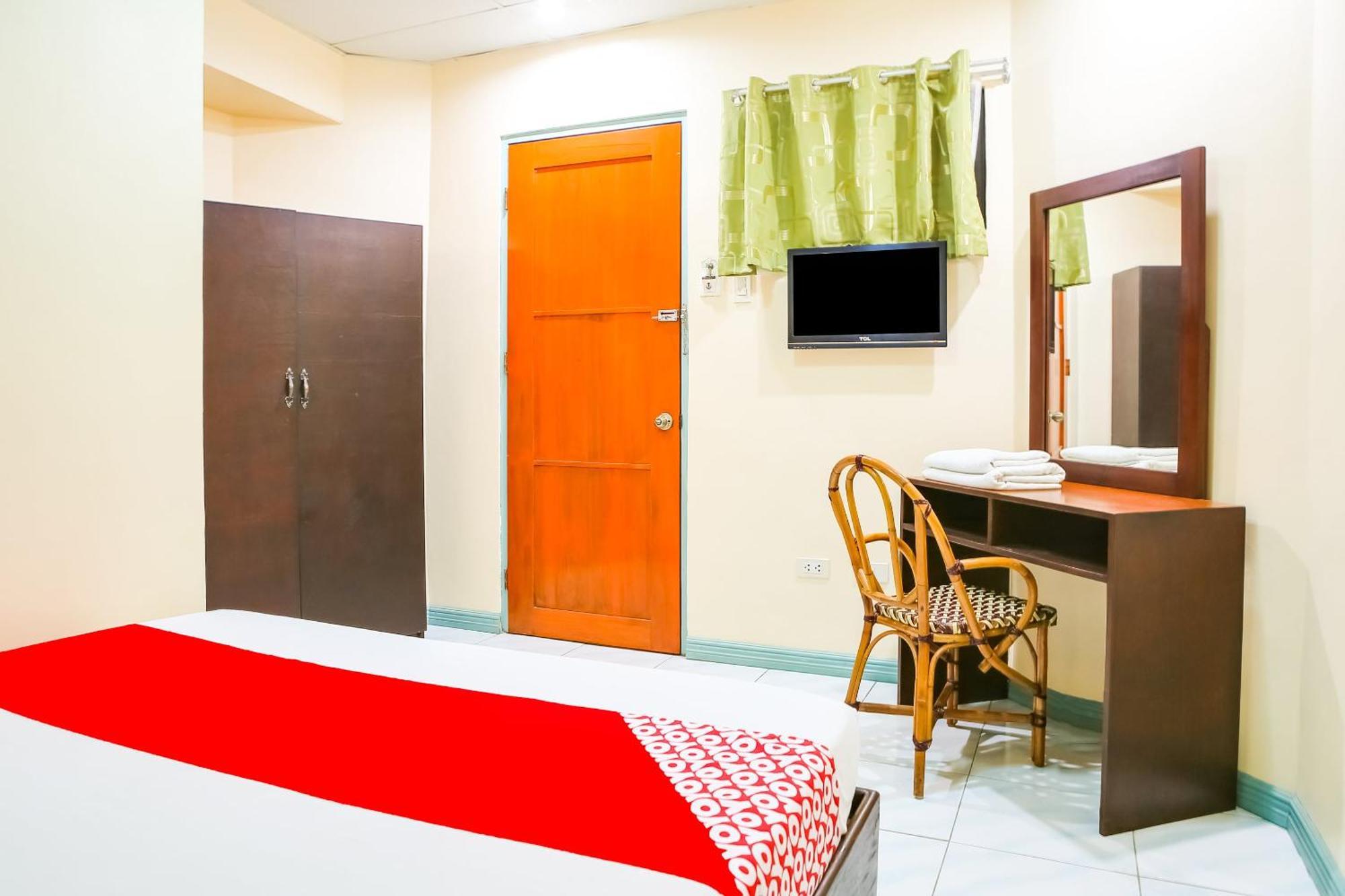 OYO 499 Le Pensione De San Jose Tagbilaran Extérieur photo