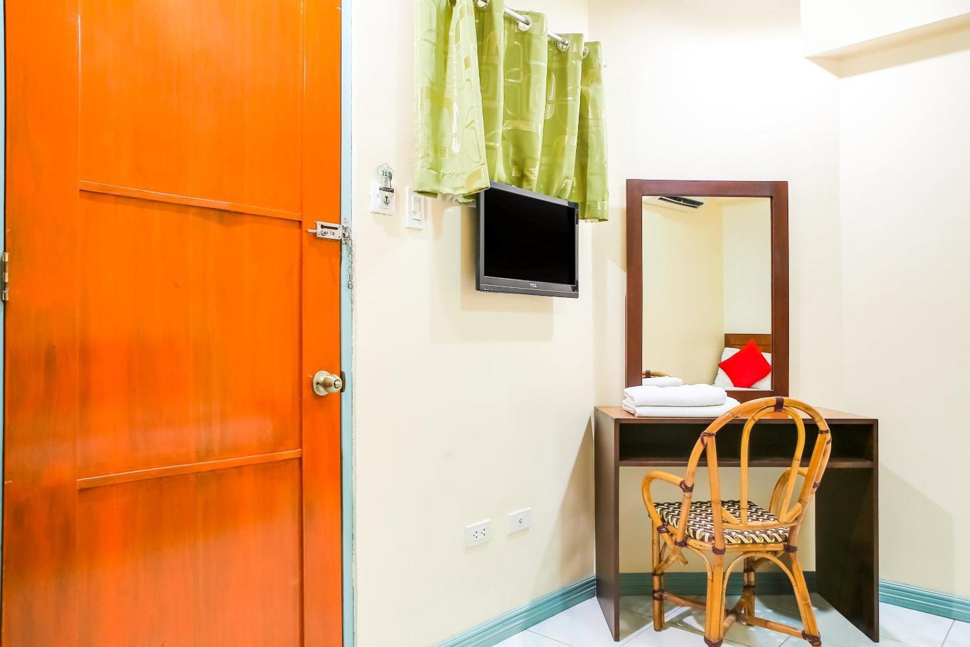 OYO 499 Le Pensione De San Jose Tagbilaran Extérieur photo