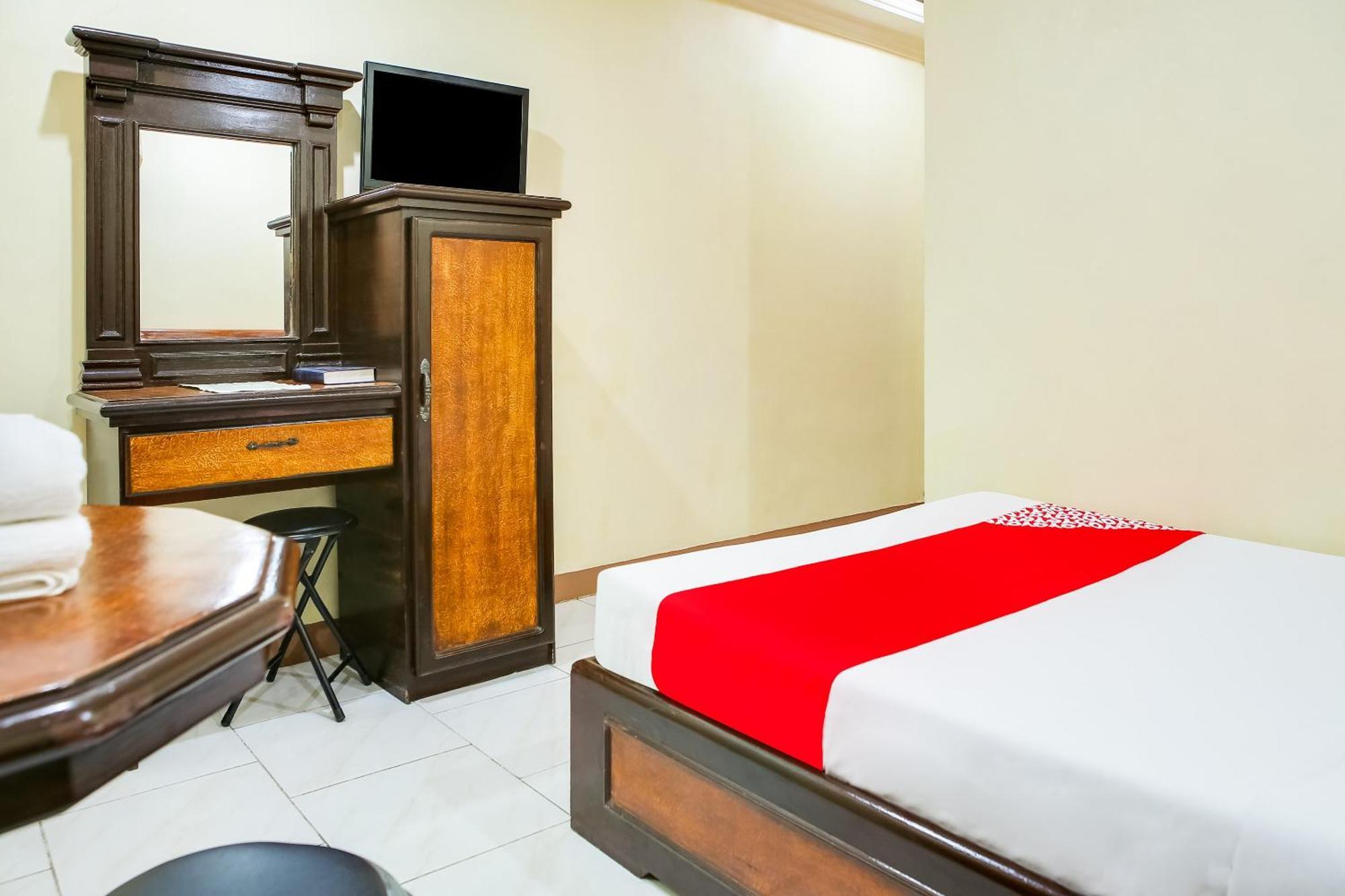 OYO 499 Le Pensione De San Jose Tagbilaran Extérieur photo